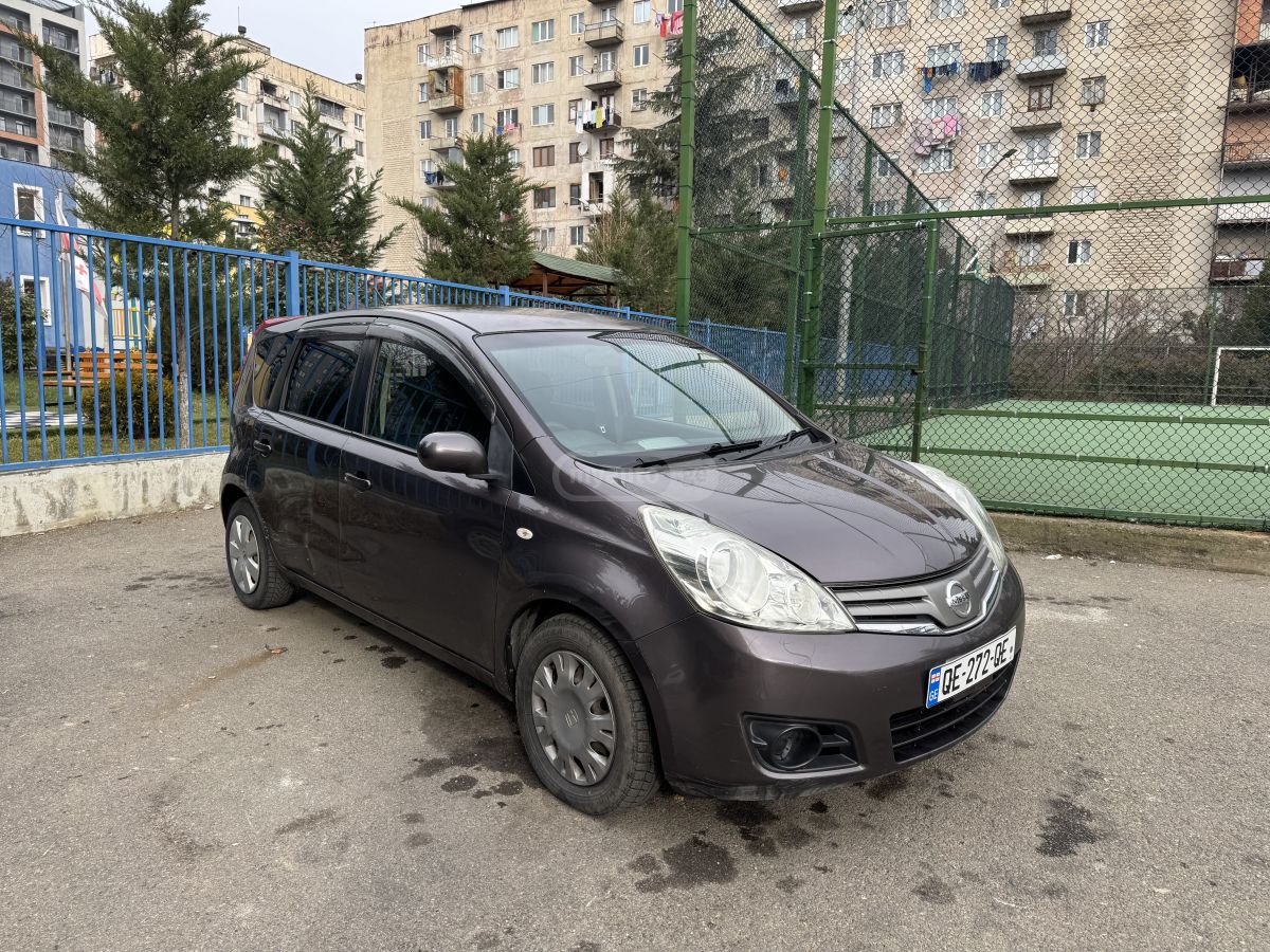 Nissan Note 2008 — photo 2