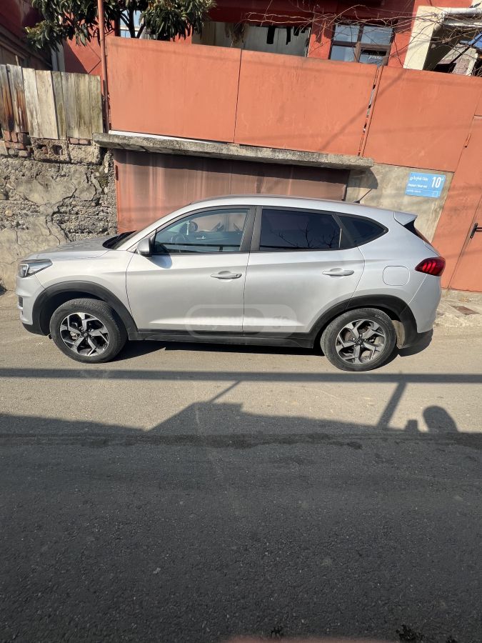 Hyundai Tucson 2018 — photo 2
