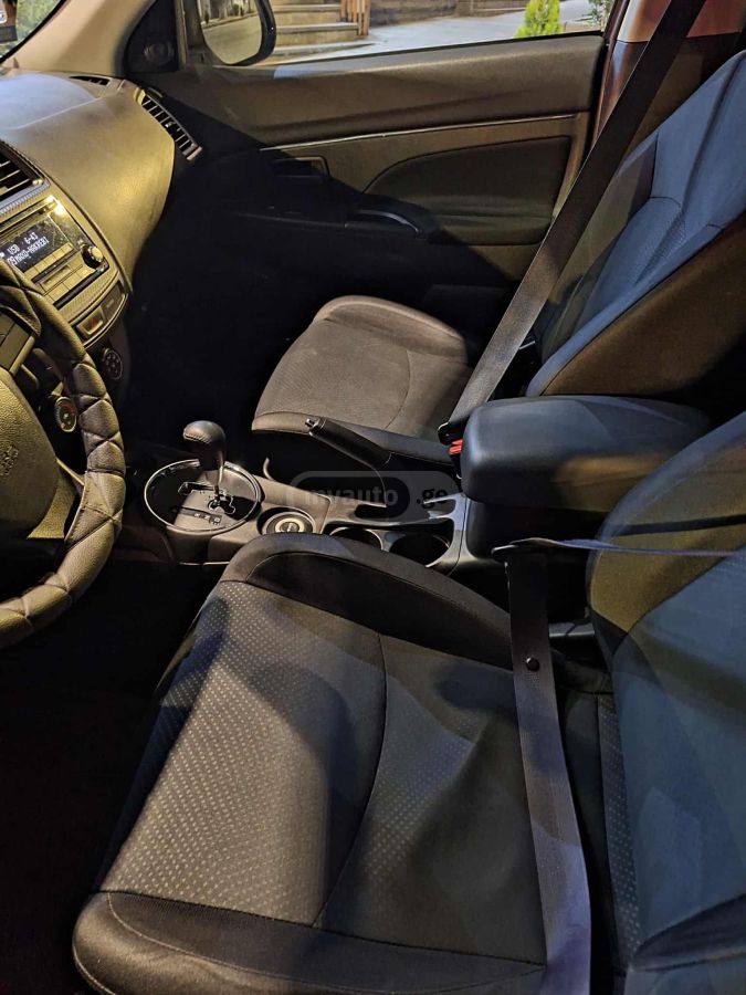 Mitsubishi Outlander Sport 2015 — photo 2
