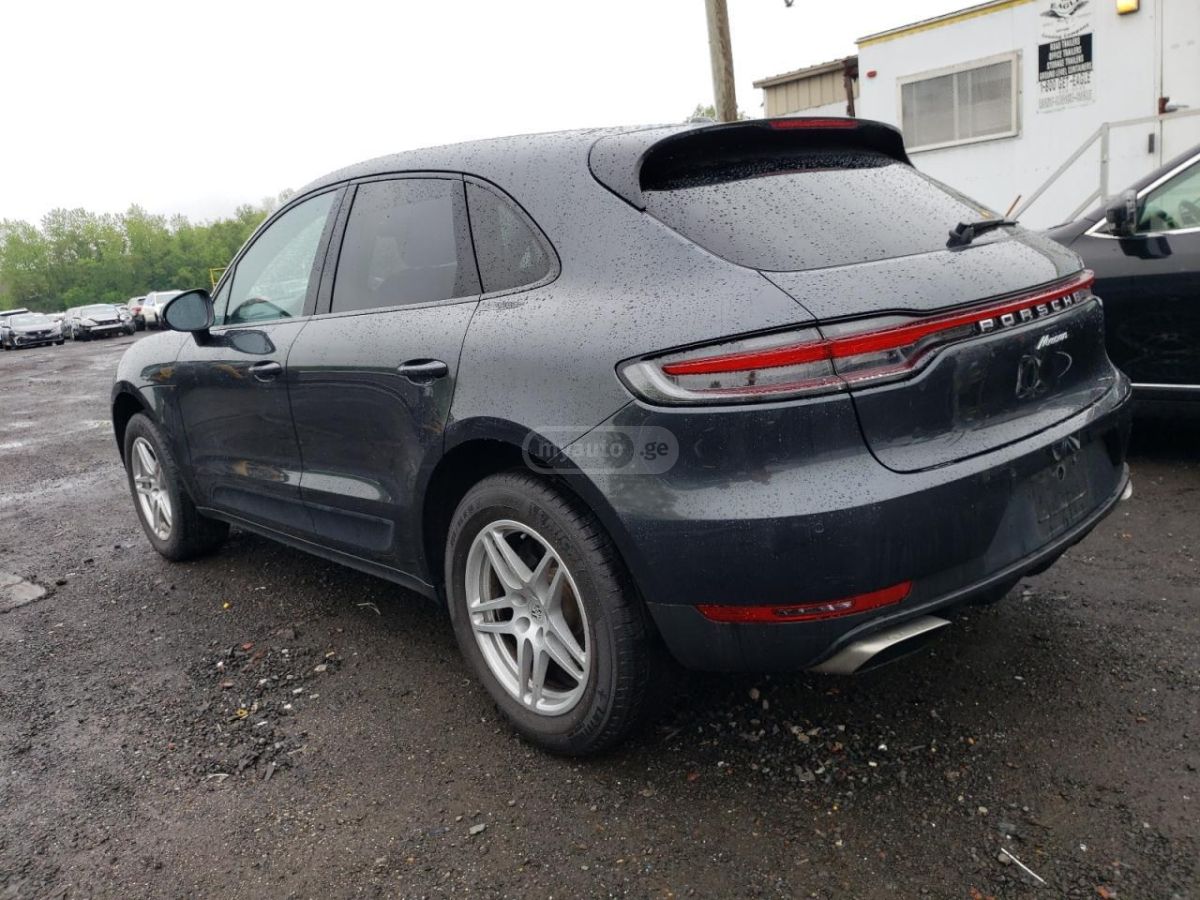 Porsche Macan 2020 — photo 2