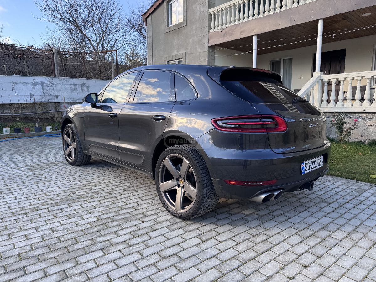 Porsche Macan 2016 — photo 2
