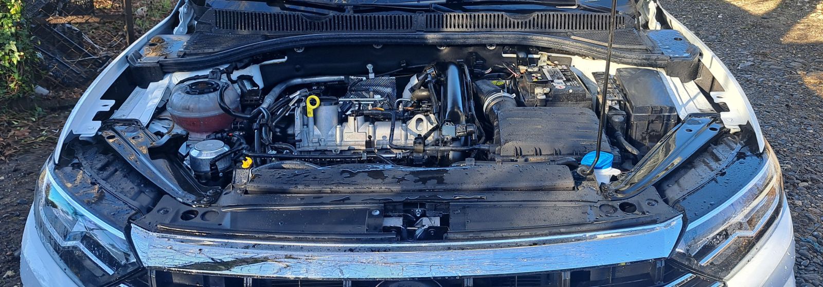 Volkswagen Jetta 2021 — photo 2