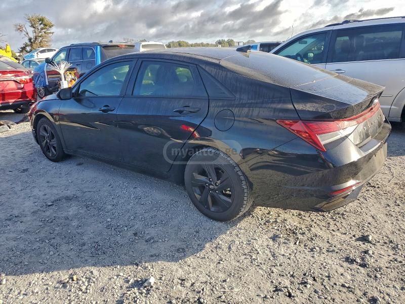 Hyundai Elantra 2023 — photo 2