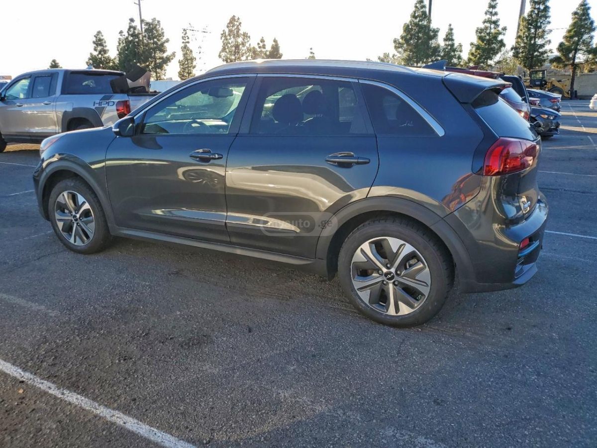 Kia Niro 2022 — photo 2