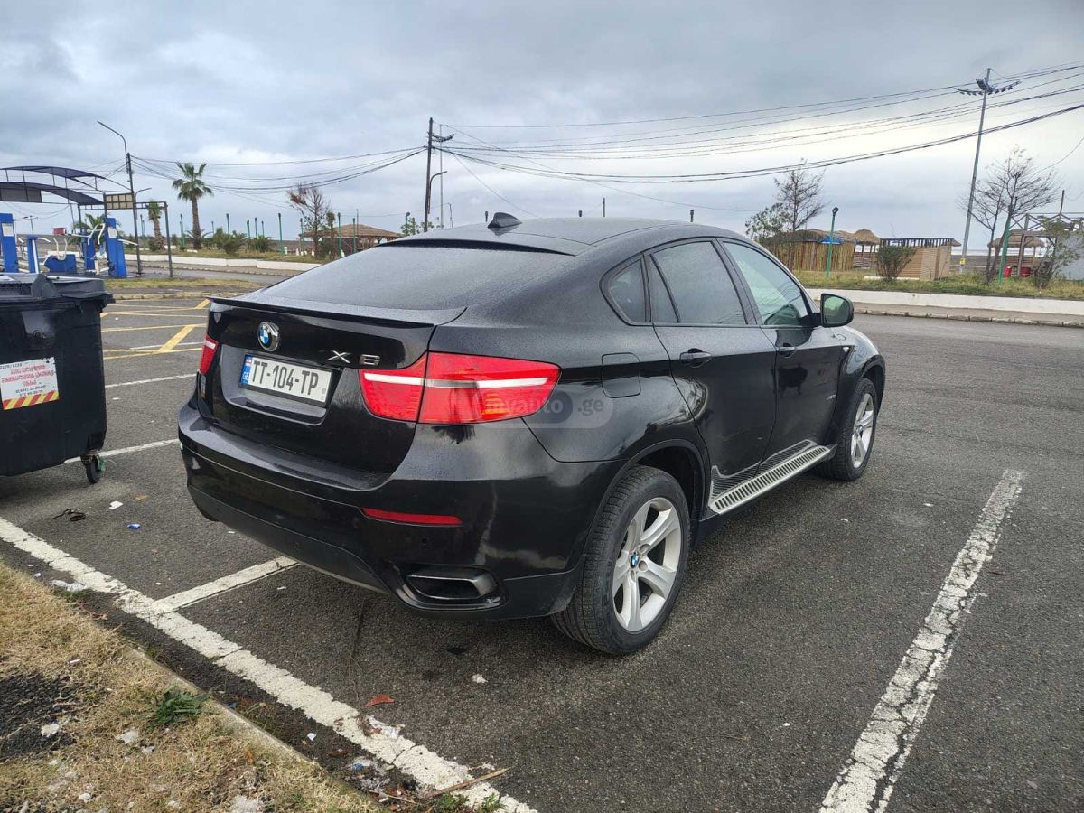 BMW X6 2010 — photo 2