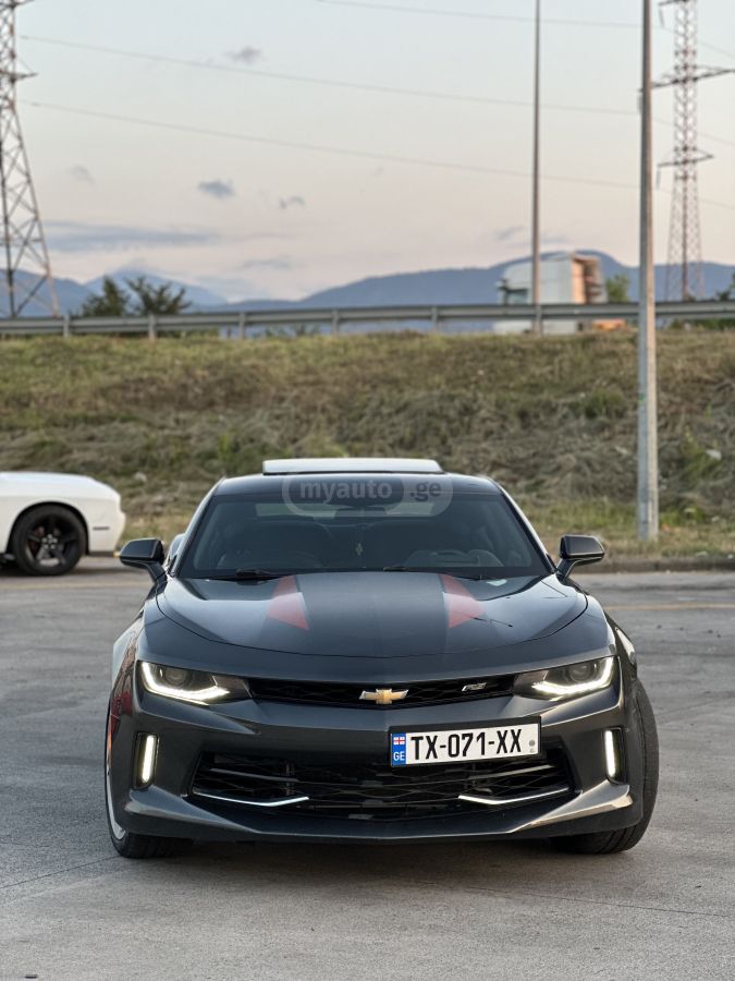 Chevrolet Camaro 2016 — photo 2