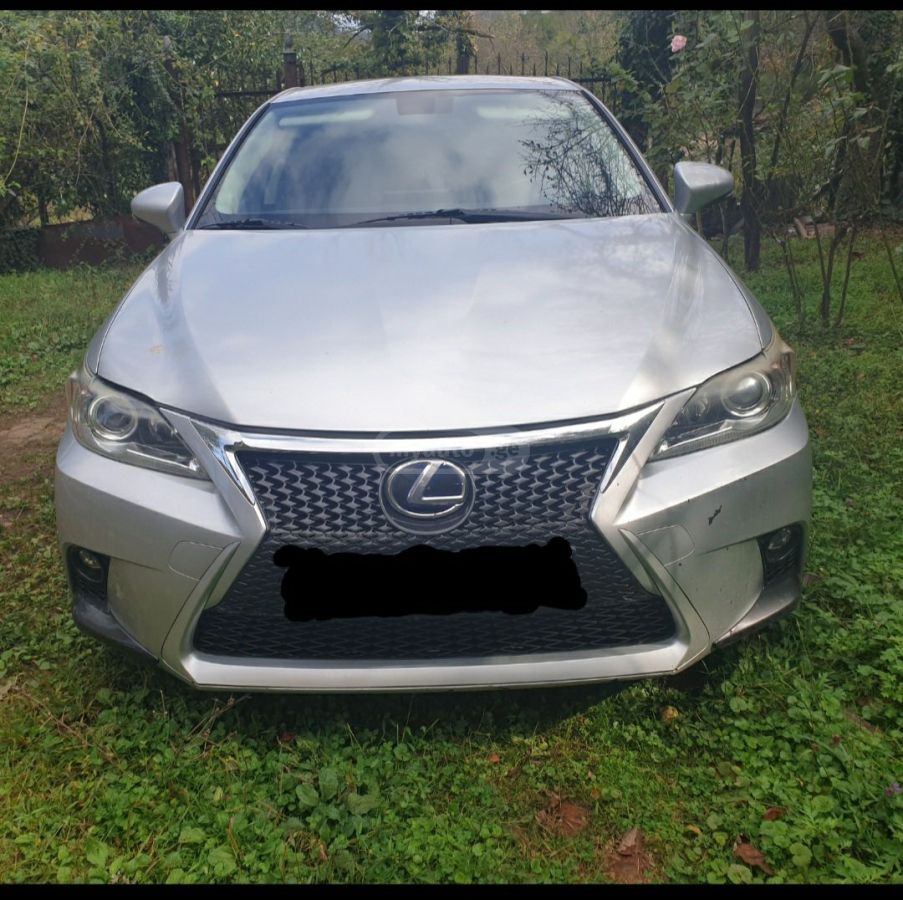 Lexus CT 200 h