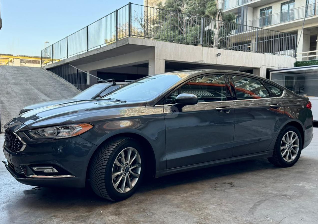 Ford Fusion 2017 — photo 2