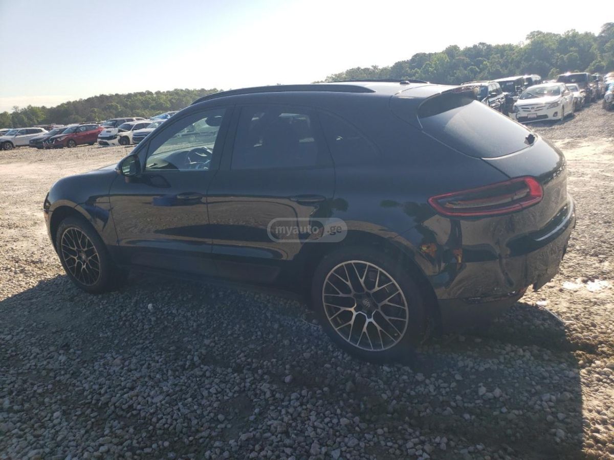 Porsche Macan 2018 — photo 2