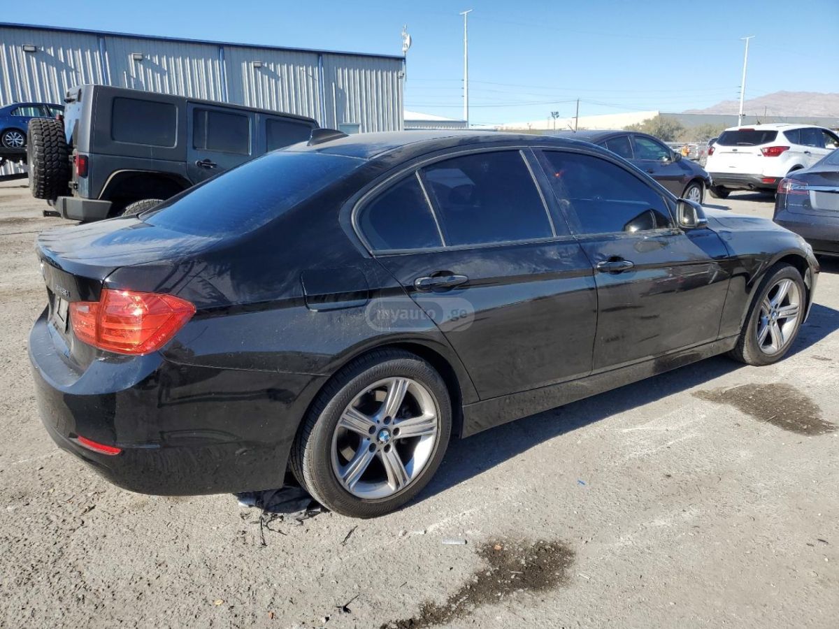 BMW 328 2016 — photo 2