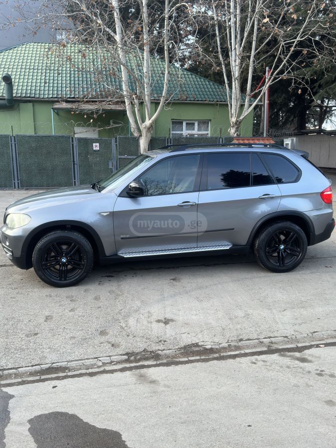 BMW X5 2007 — photo 2