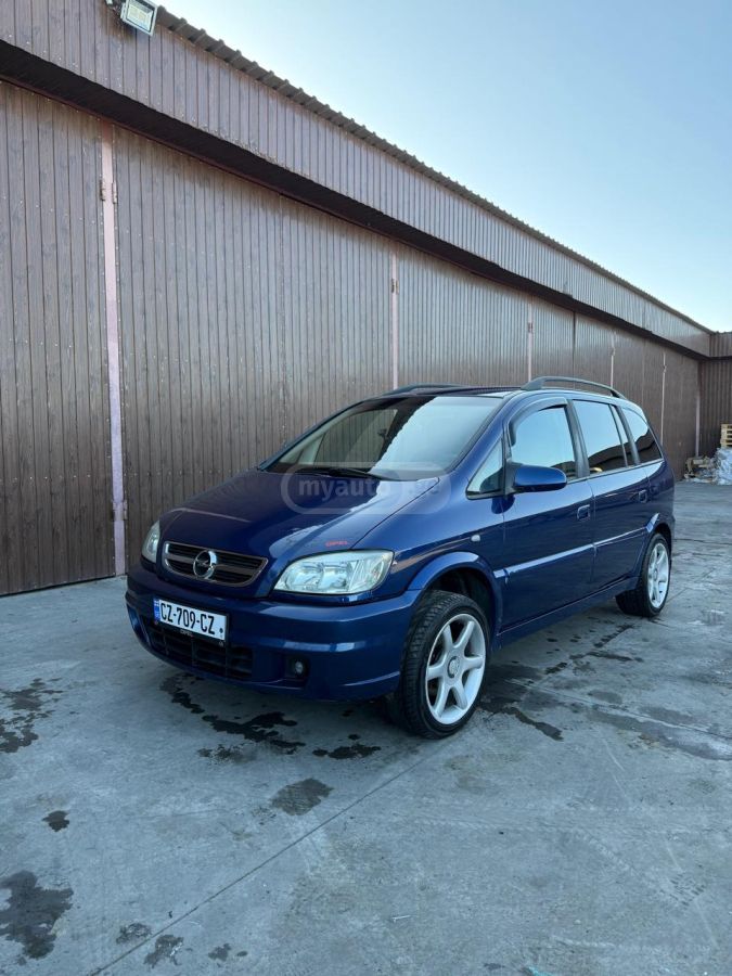 Opel Zafira 2003 — photo 2