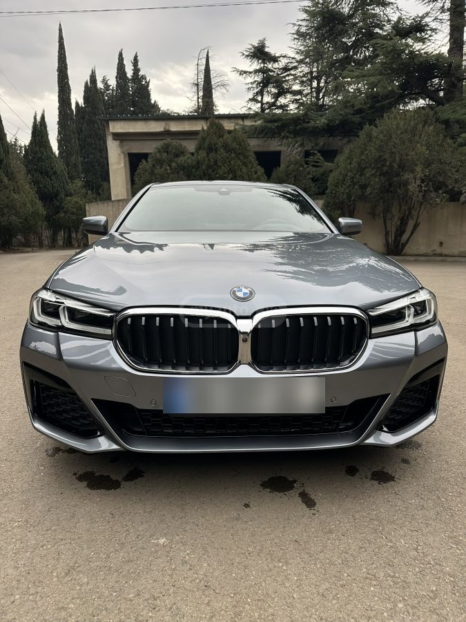 BMW 530 2021 — photo 2