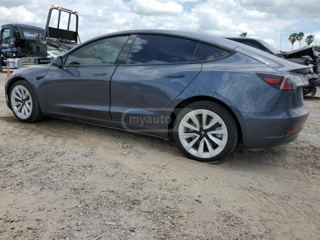 Tesla Model 3 2022 — photo 2