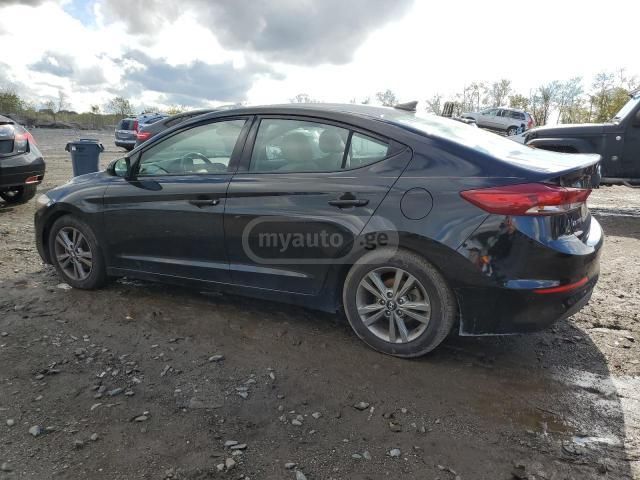 Hyundai Elantra 2018 — photo 2