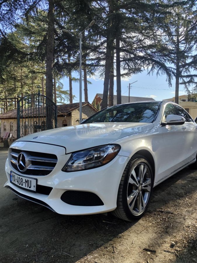 Mercedes-Benz C 300