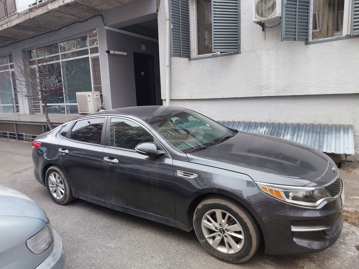 Kia Optima 2017 — photo 2