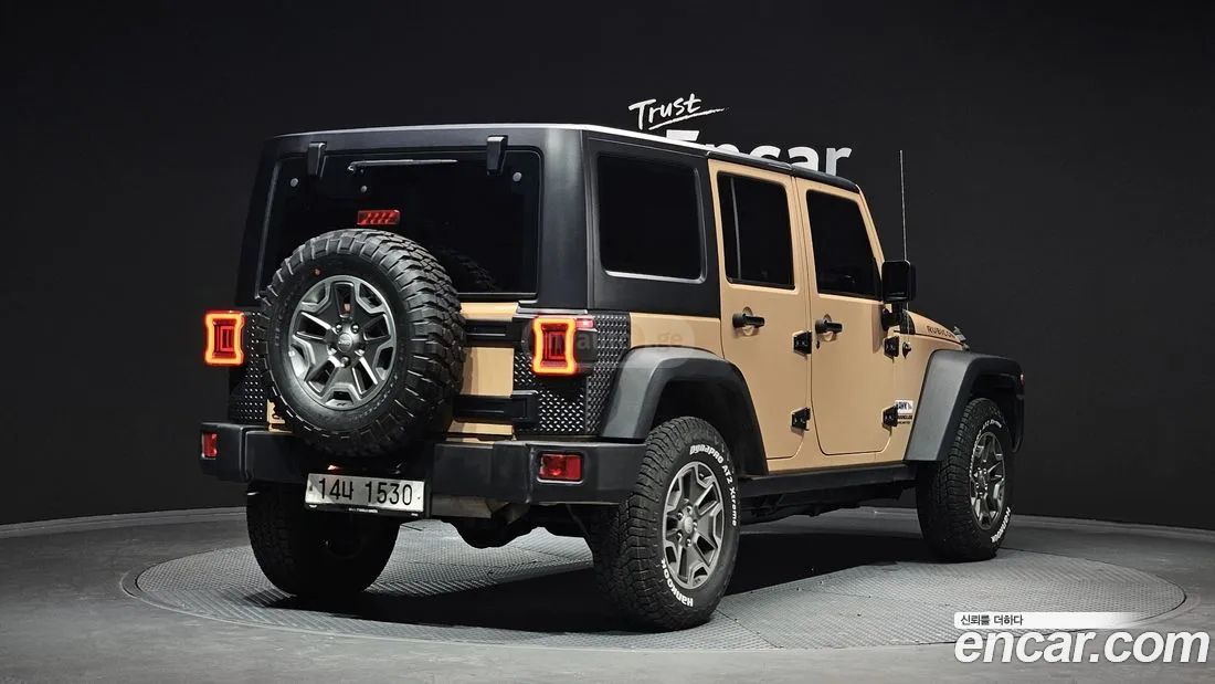 Jeep Wrangler 2014 — photo 2