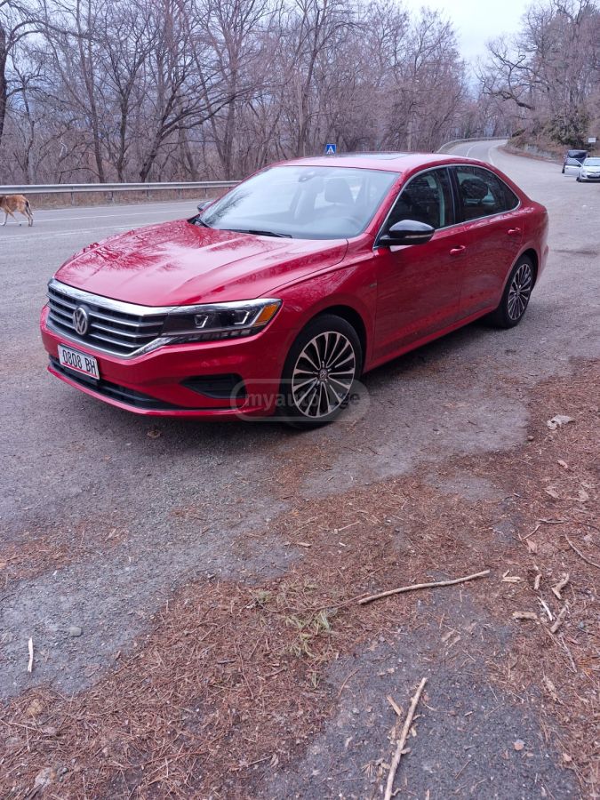 Volkswagen Passat 2021 — photo 2