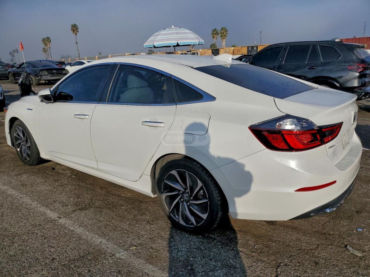 Honda Insight 2021 — photo 2