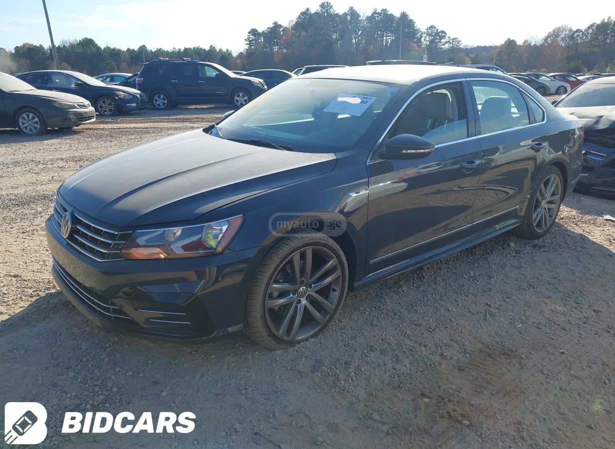 Volkswagen Passat 2018 — photo 2