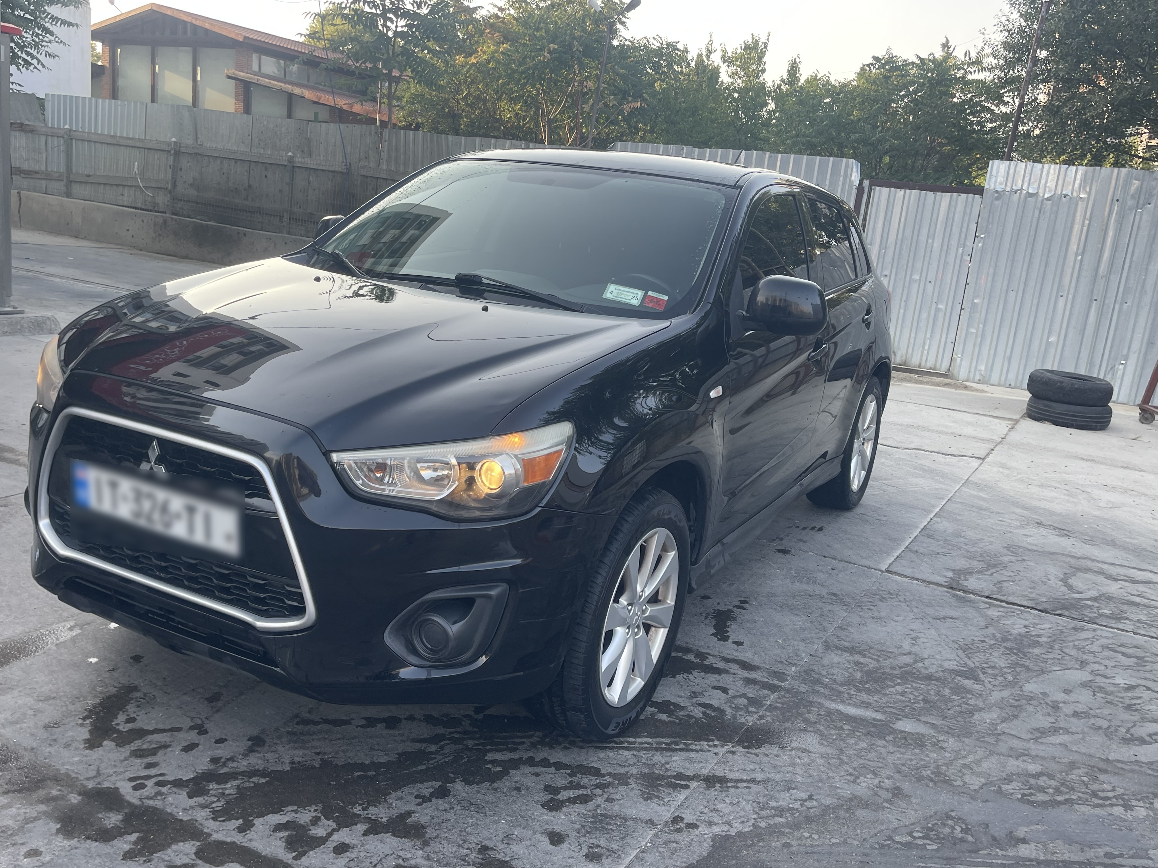 Mitsubishi Outlander Sport