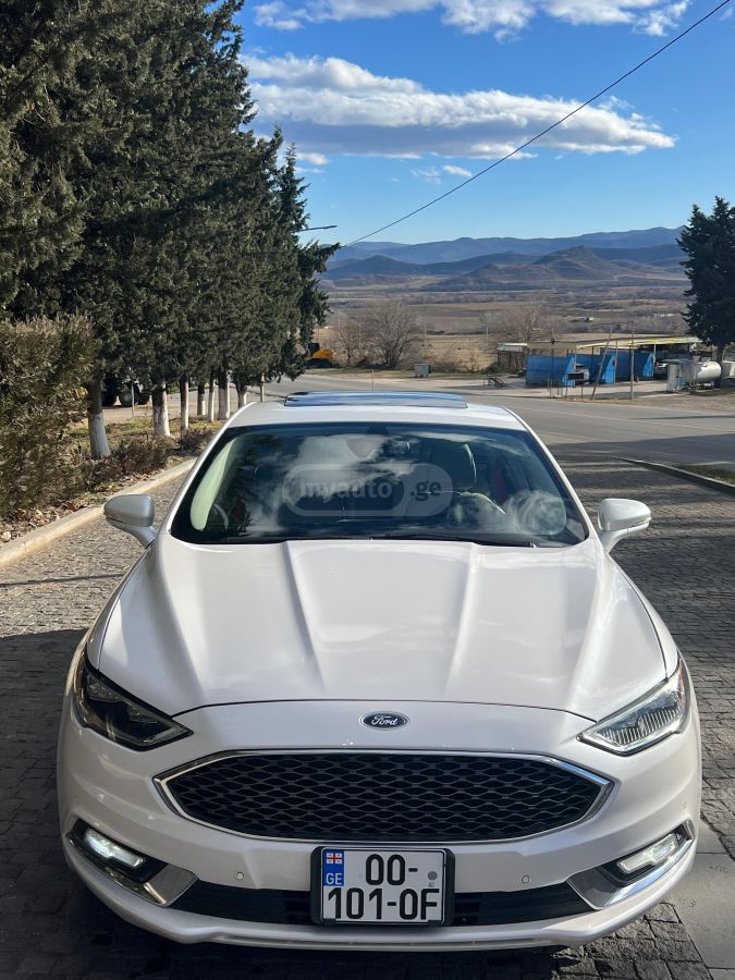 Ford Fusion 2017 — photo 2