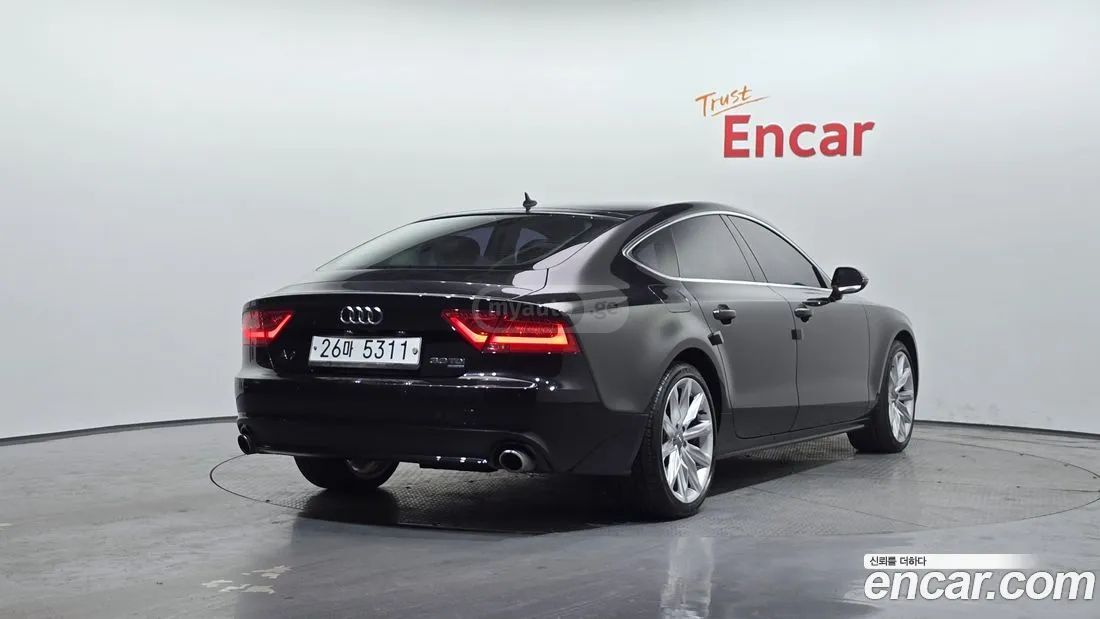 Audi A7 2014 — photo 2