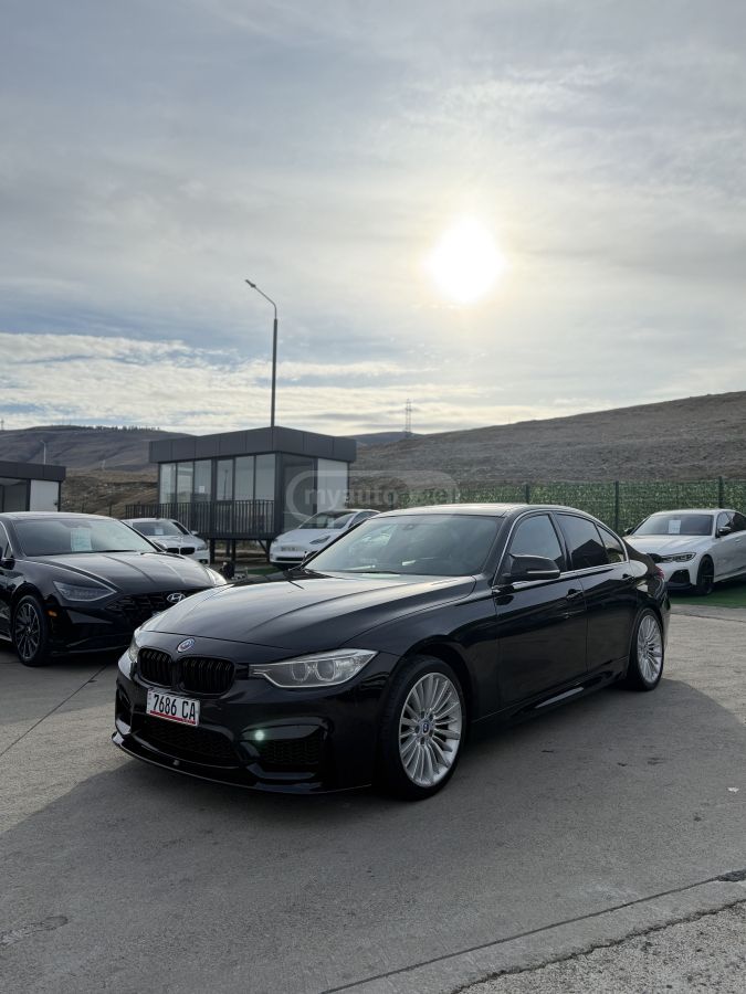 BMW 328 2016 — photo 2