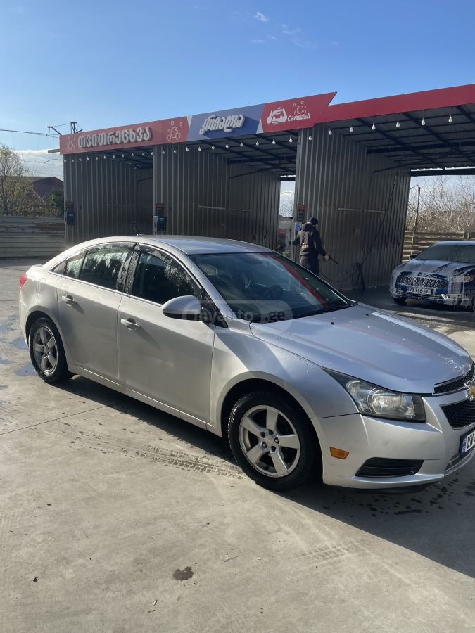 Chevrolet Cruze 2014 — photo 2