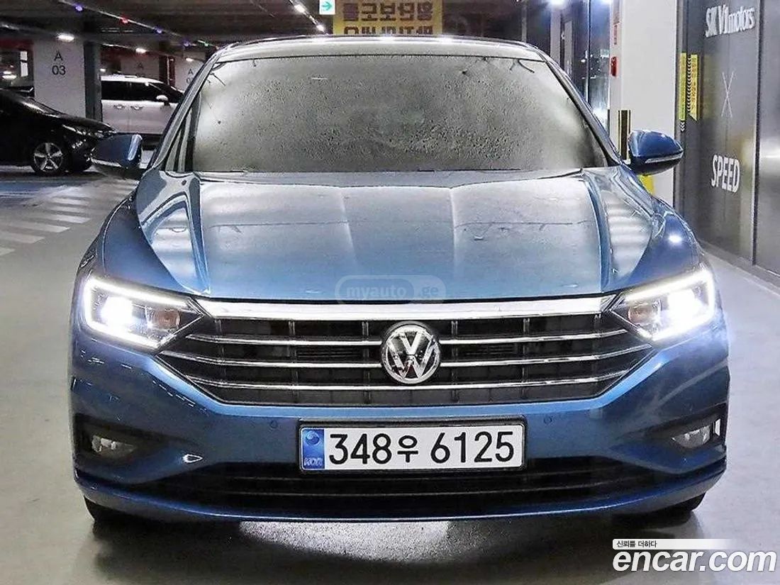 Volkswagen Jetta 2020 — photo 2