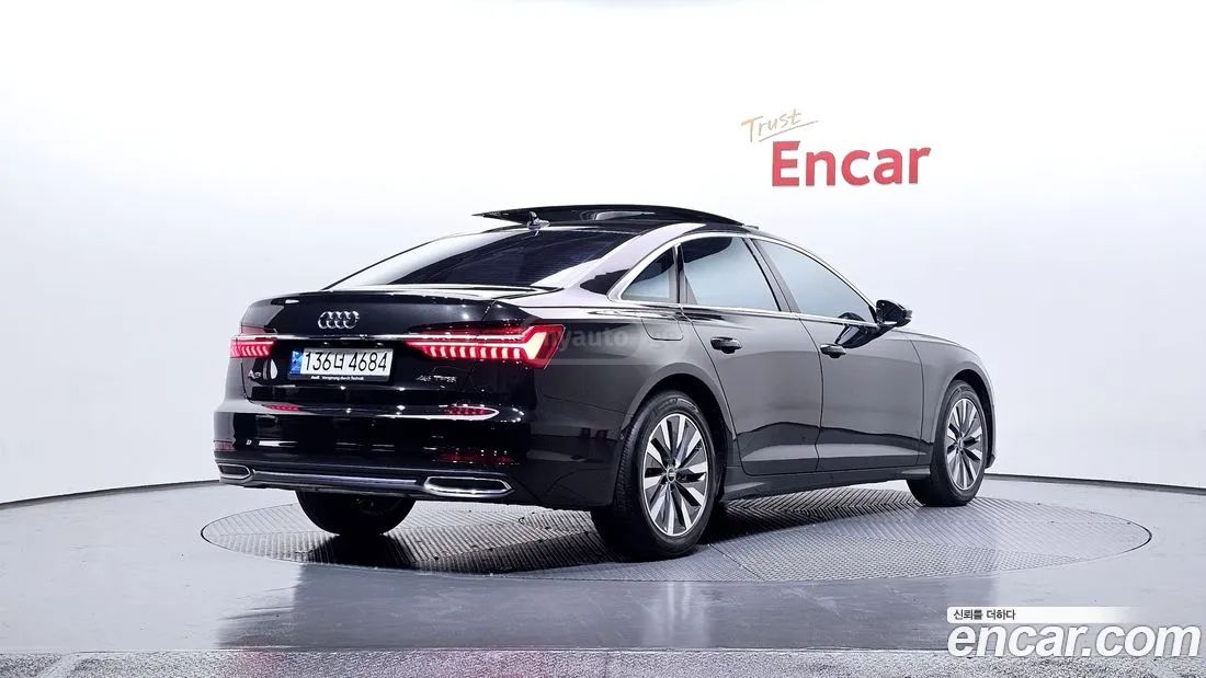 Audi A6 2021 — photo 2