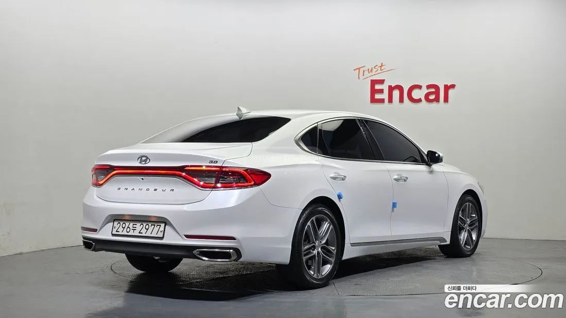 Hyundai Grandeur 2018 — photo 2