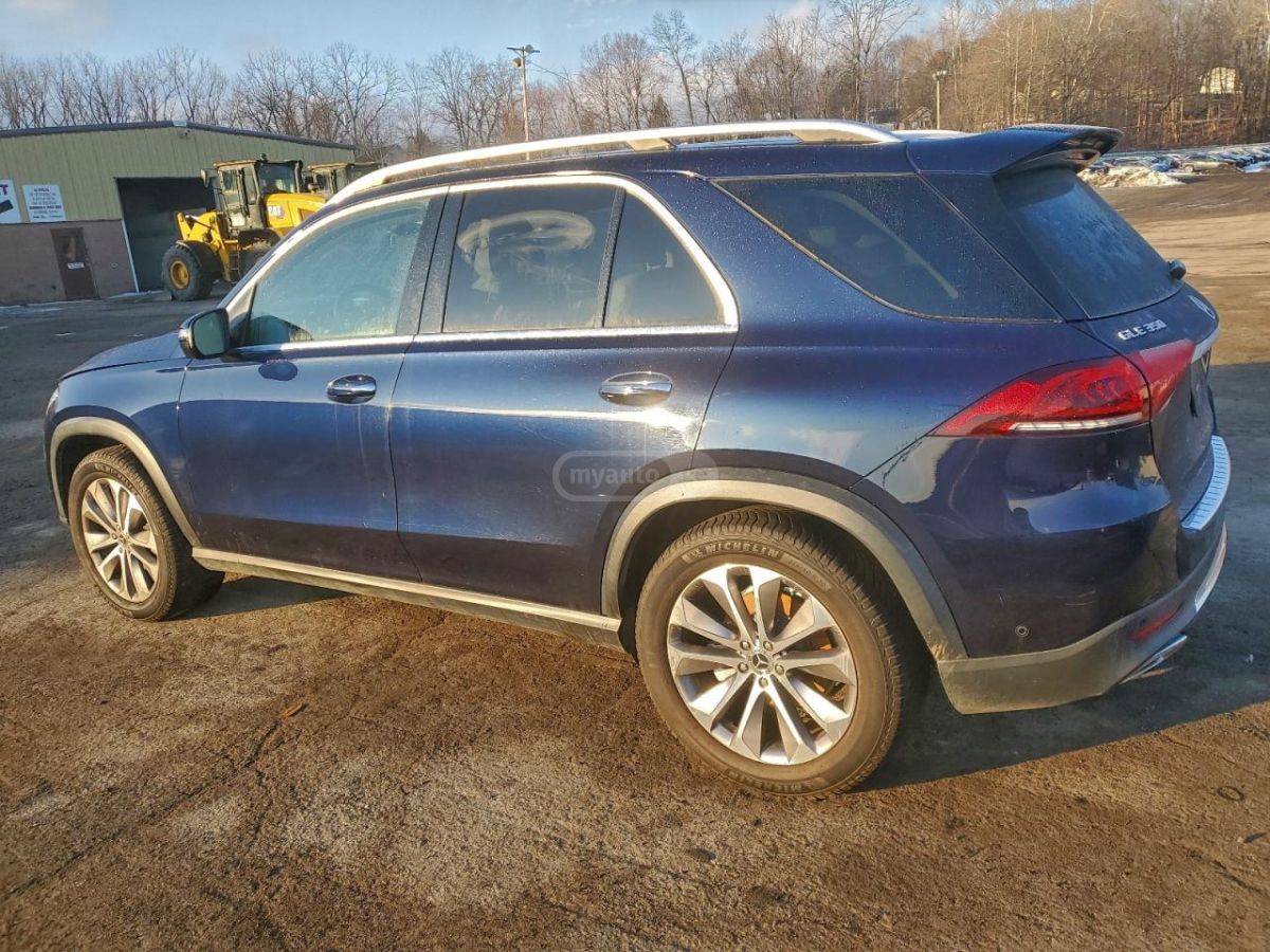 Mercedes-Benz GLE 350 2021 — photo 2