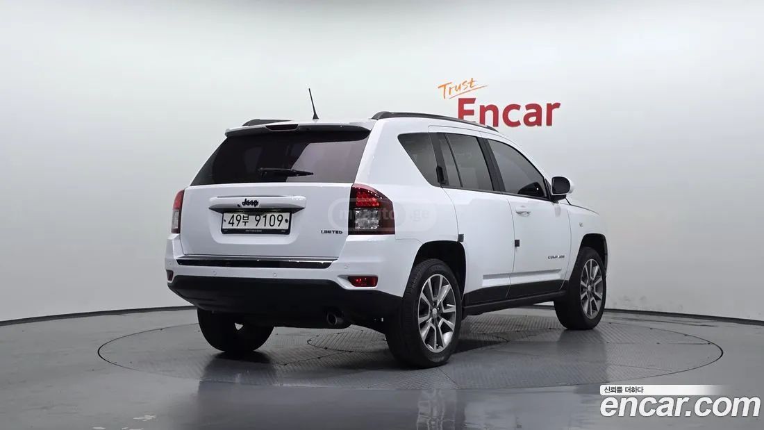 Jeep Compass 2014 — photo 2