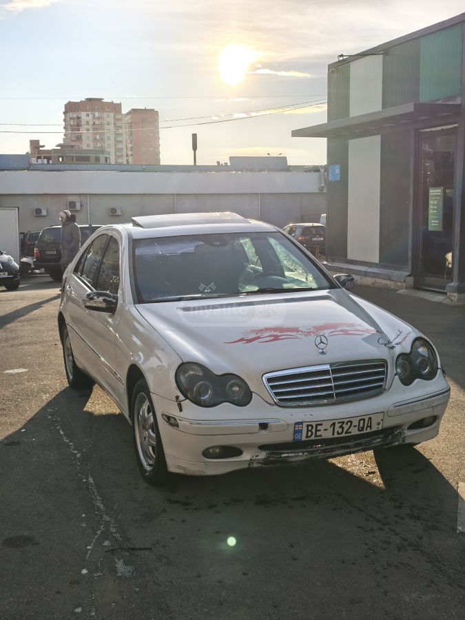 Mercedes-Benz C 320 2002 — photo 2