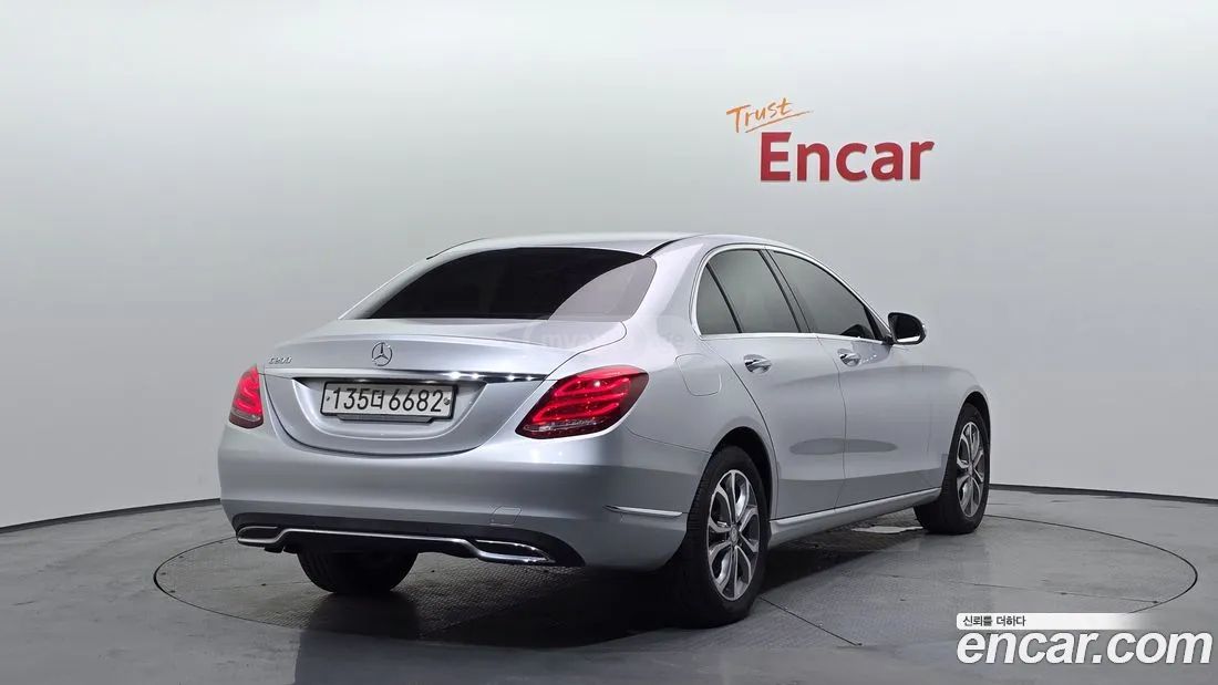 Mercedes-Benz C 63 AMG 2015 — photo 2