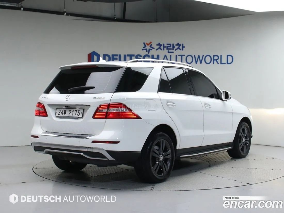 Mercedes-Benz ML 63 AMG 2015 — photo 2