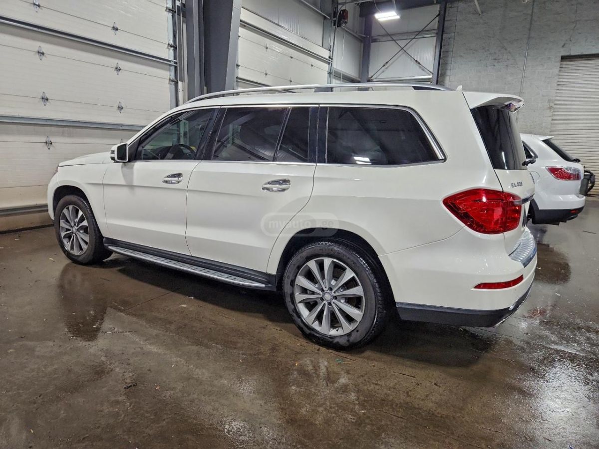 Mercedes-Benz GL 450 2015 — photo 2