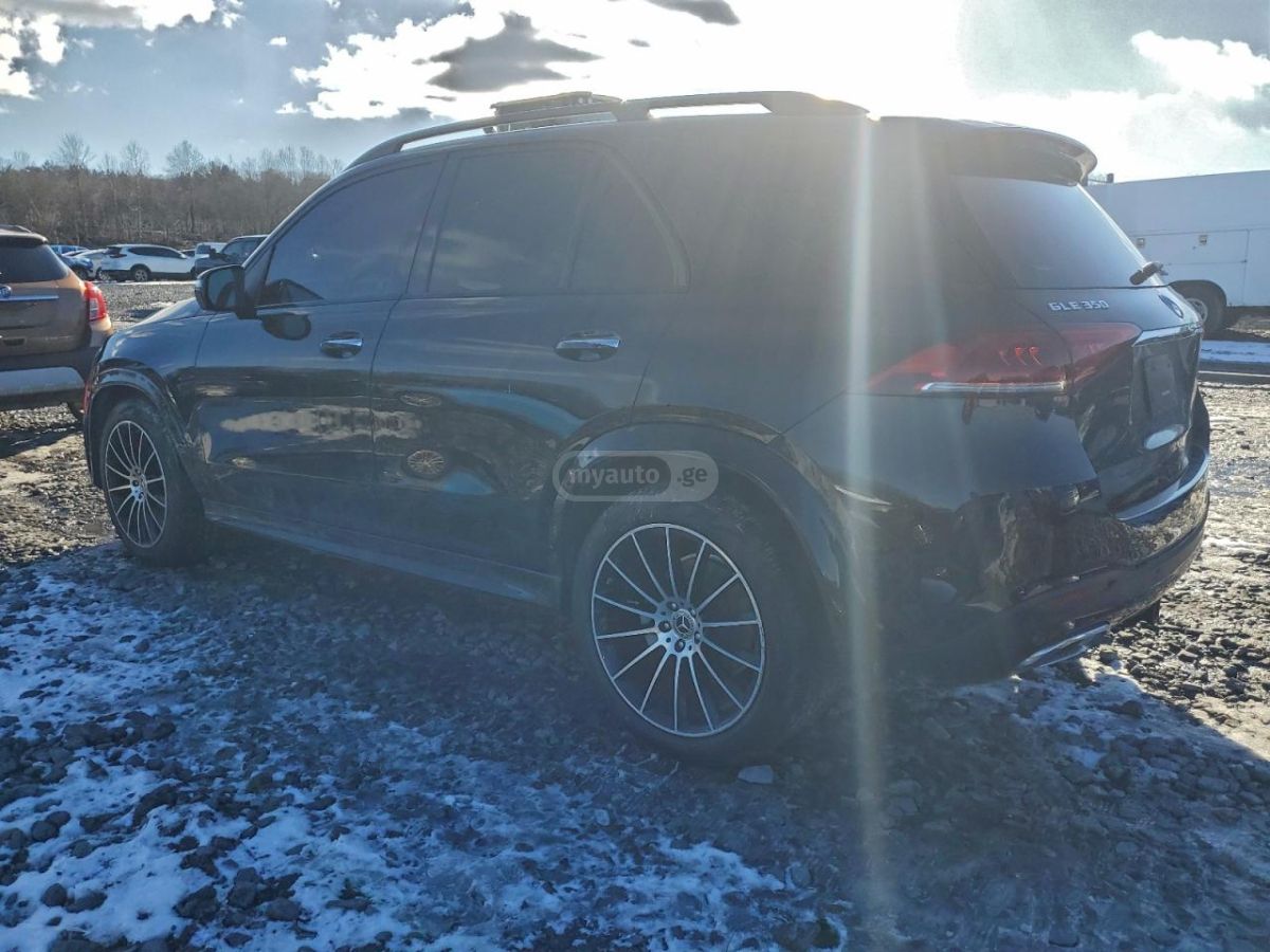 Mercedes-Benz GLE 350 2022 — photo 2