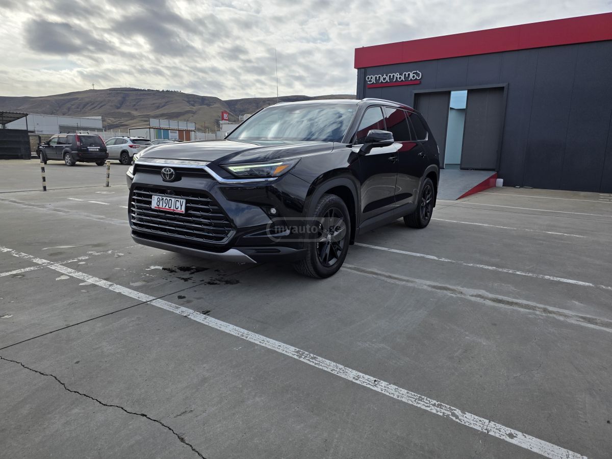 Toyota Grand Highlander 2024 — photo 2