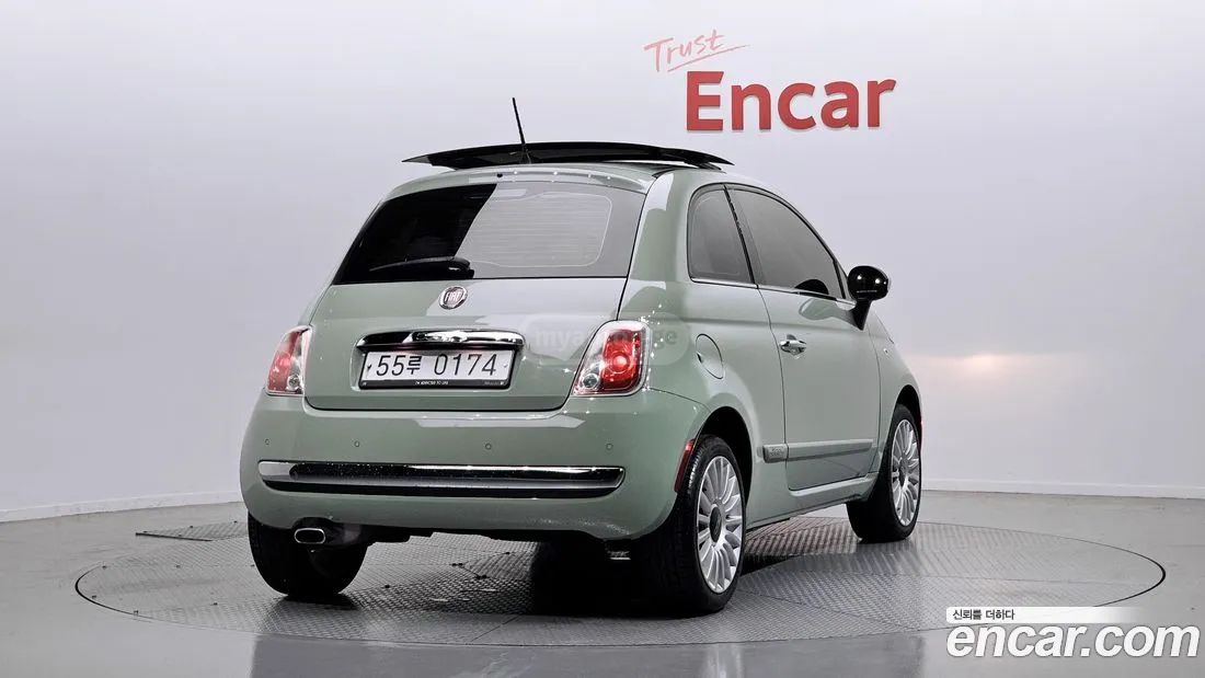 Fiat 500e 2016 — photo 2