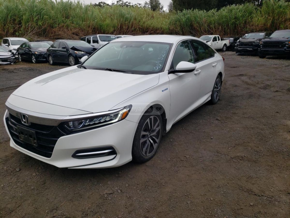 Honda Accord 2019 — photo 2