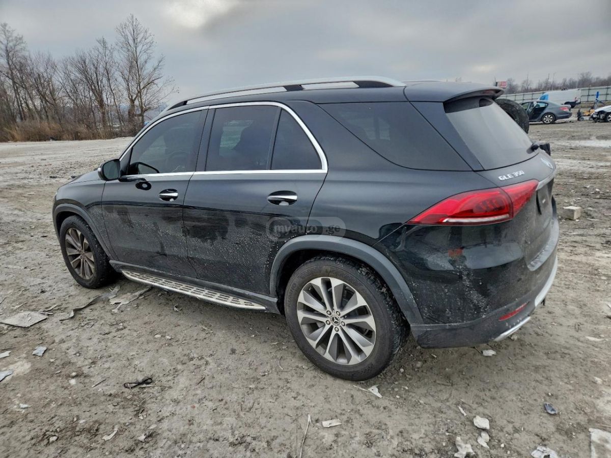 Mercedes-Benz GLE 350 2020 — photo 2