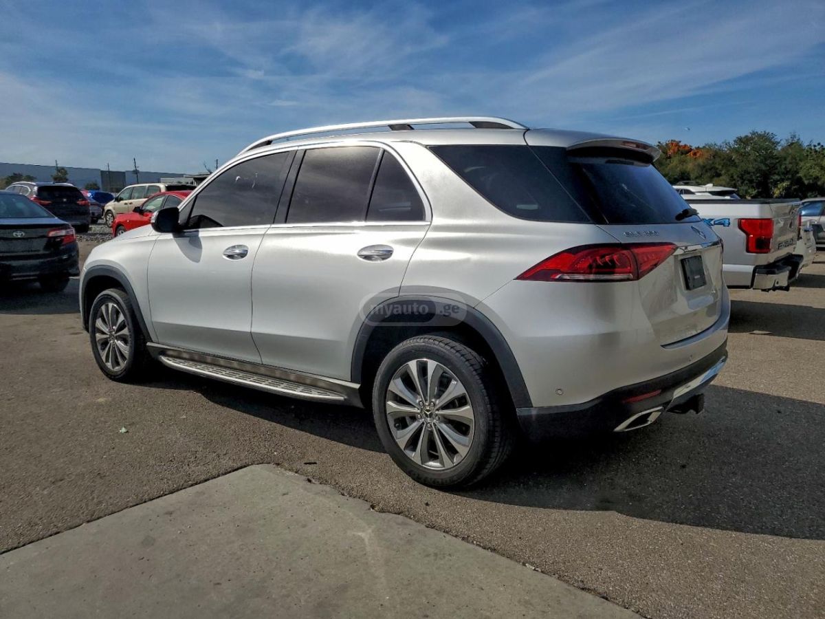 Mercedes-Benz GLE 350 2020 — photo 2