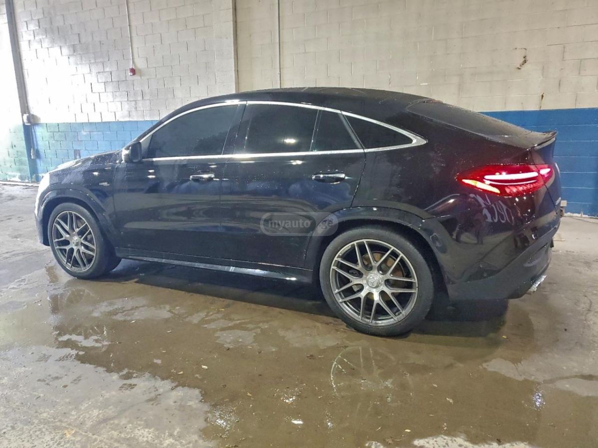 Mercedes-Benz GLE 53 2024 — photo 2