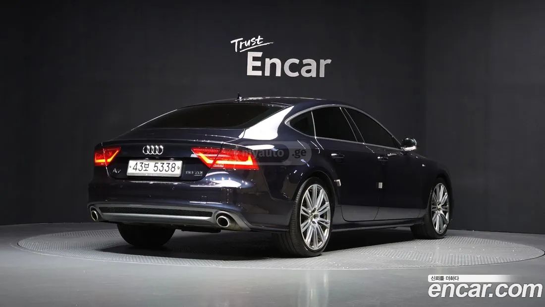 Audi A7 2015 — photo 2