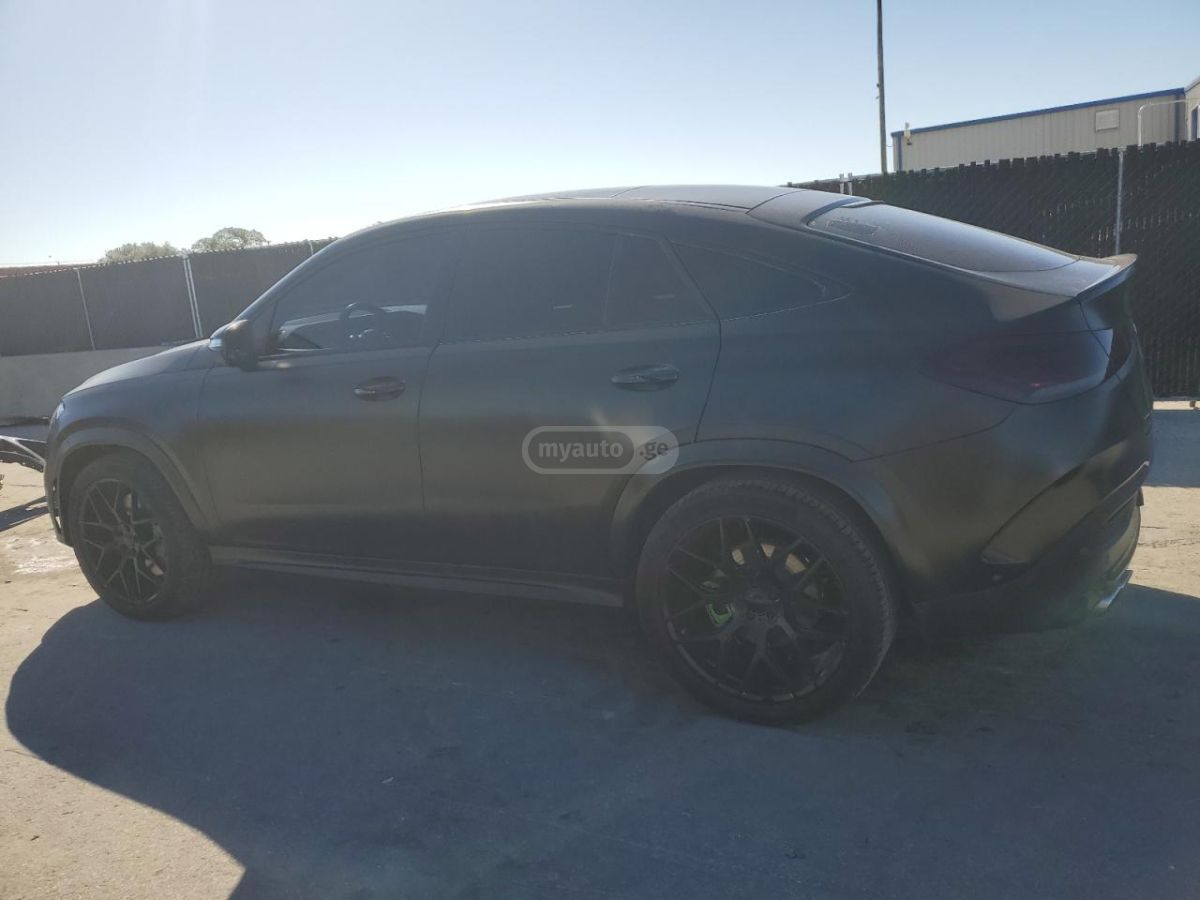 Mercedes-Benz GLE 53 2021 — photo 2