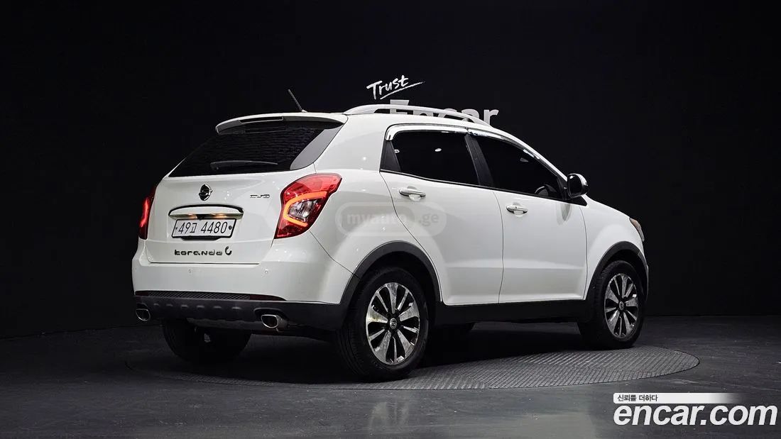 Ssangyong Korando 2015 — photo 2