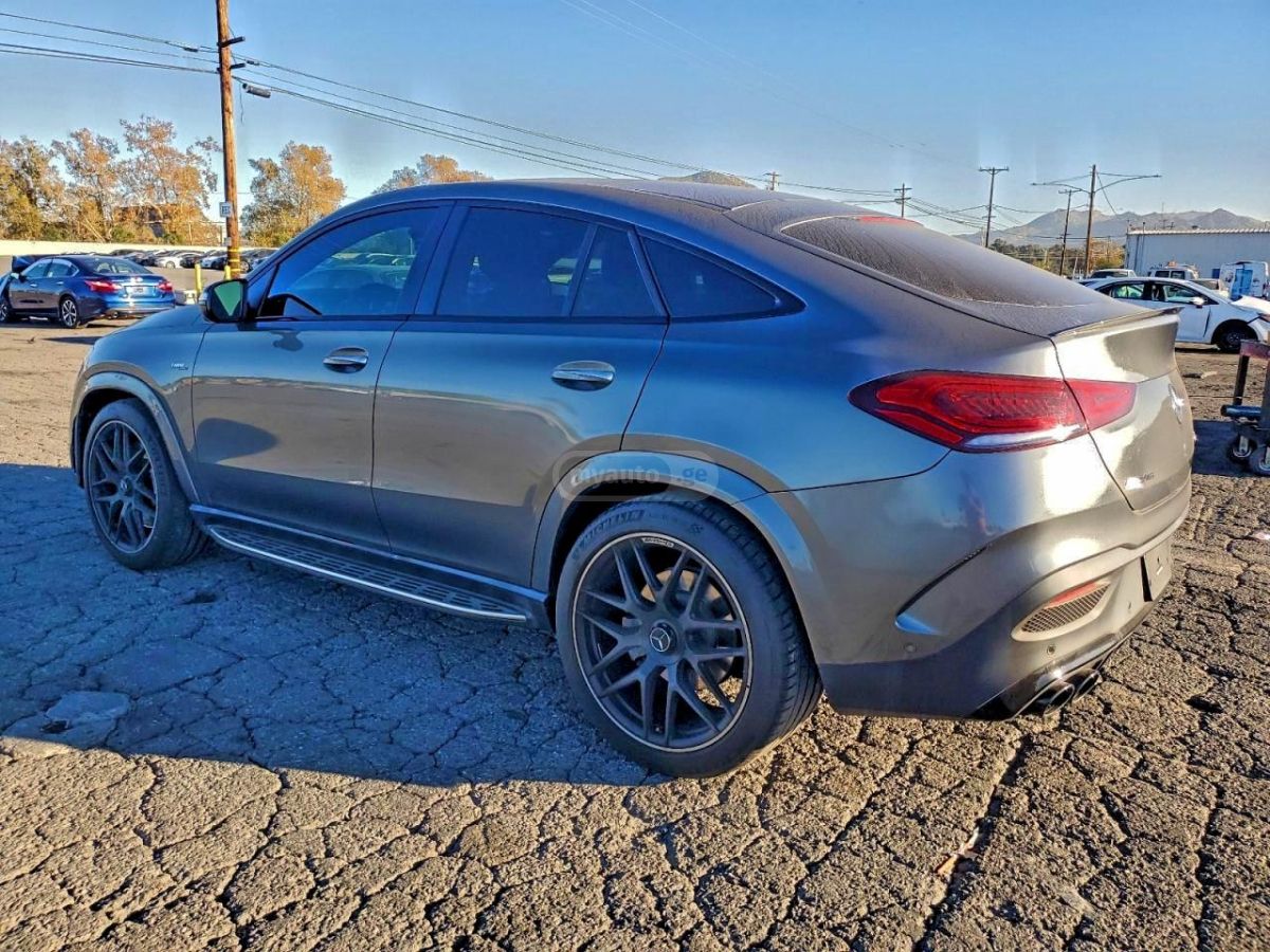 Mercedes-Benz GLE 53 2021 — photo 2